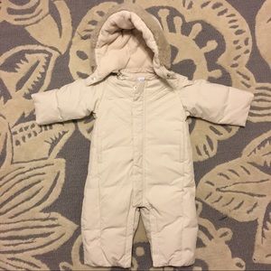 NWOT Baby Gap infant snow suit